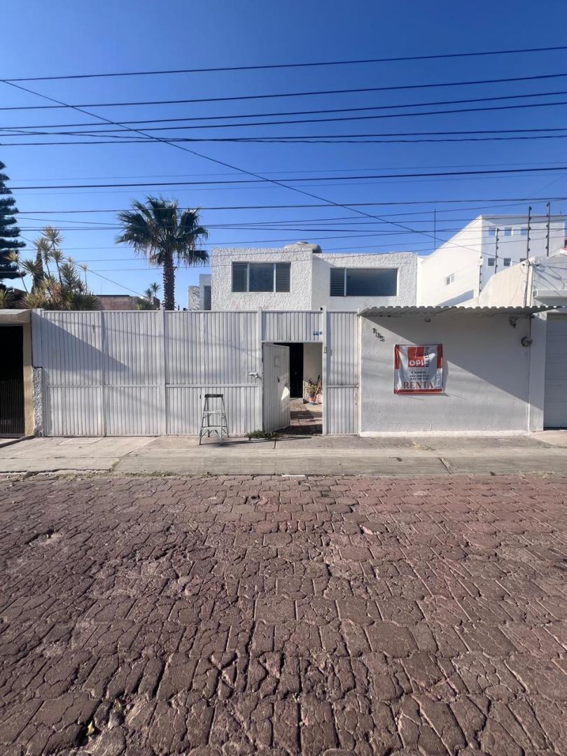 Renta Casa Colinas del Cimatario 